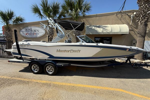 Mastercraft X46 - main image