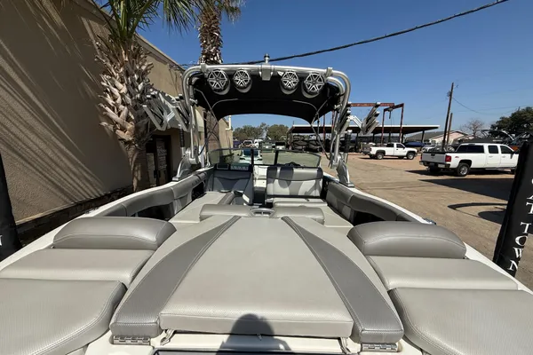 Mastercraft X46 image