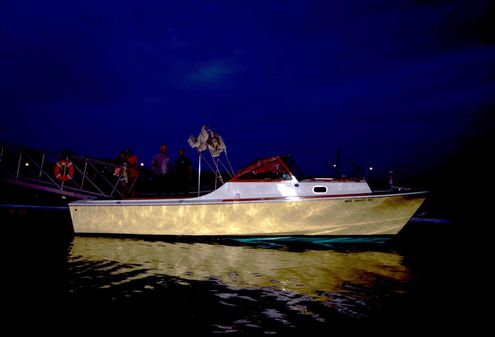 Hunt-yachts SURFHUNTER-25 image