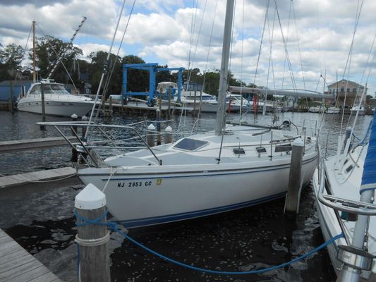 Catalina 30 MkII - main image