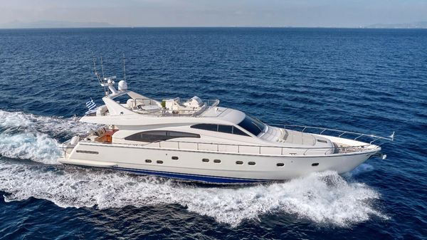 Ferretti Yachts 680 