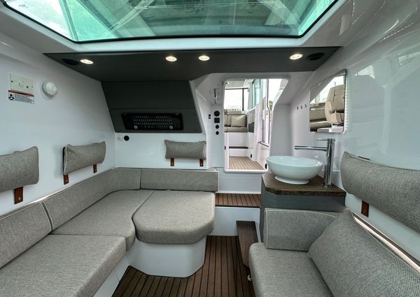 Axopar 37 XC Cross Cabin BRABUS LINE image