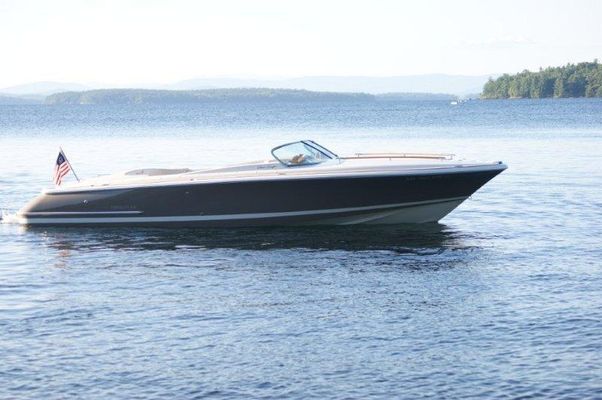 Chris-Craft Corsair 28 - main image