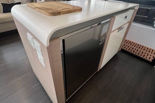 Fountaine Pajot Aura 51 image