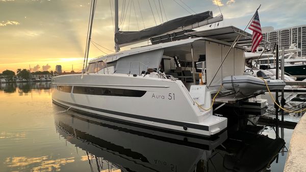 Fountaine Pajot Aura 51 