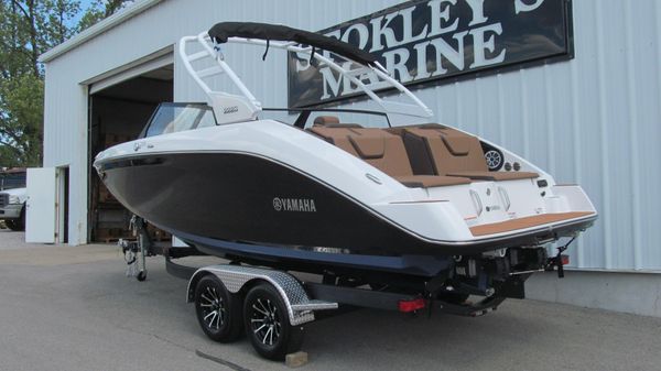 Yamaha-boats 222S image