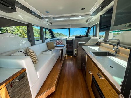 Tiara Yachts 39 Coupe image