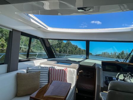 Tiara Yachts 39 Coupe image