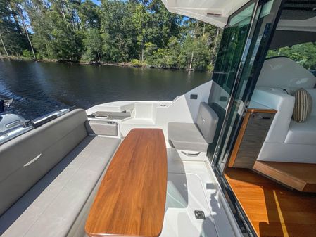 Tiara Yachts 39 Coupe image