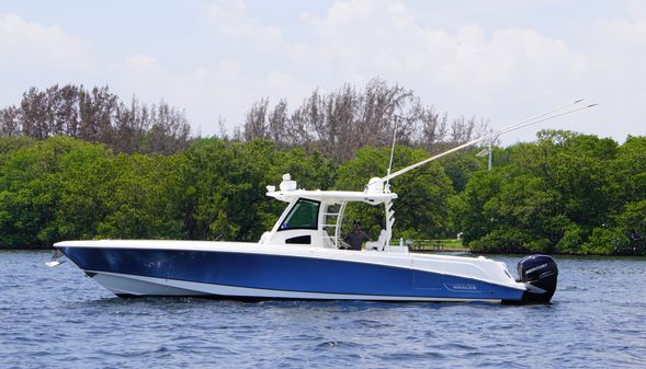 Boston Whaler 370 Outrage image