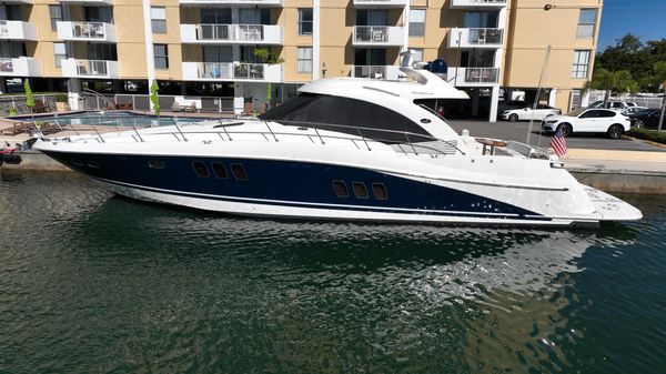 Sea Ray 60 Sundancer 