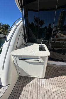 Sea Ray 60 Sundancer image