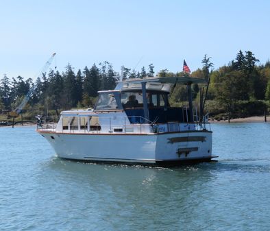 Roughwater Pilothouse image