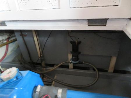 Roughwater Pilothouse image