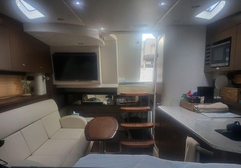 Sea Ray 370 Sundancer image