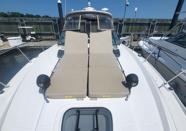 Sea Ray 370 Sundancer image