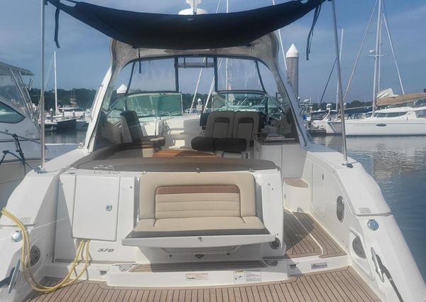 Sea Ray 370 Sundancer image