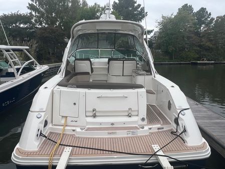 Sea Ray 370 Sundancer image