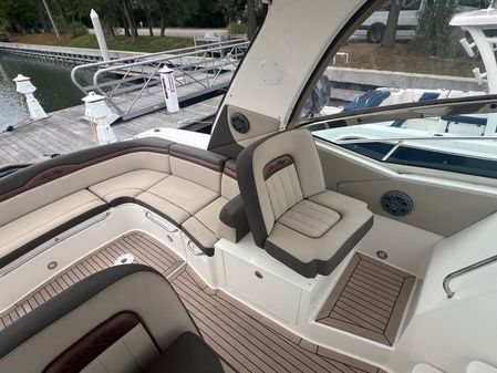 Sea Ray 370 Sundancer image