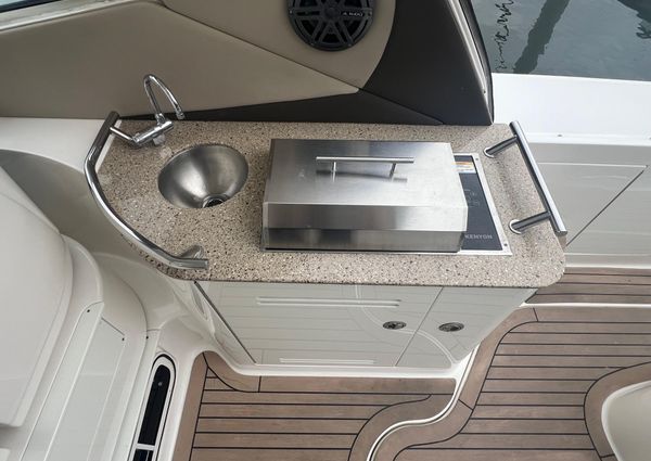 Sea Ray 370 Sundancer image