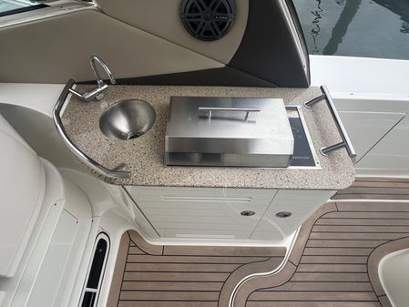 Sea Ray 370 Sundancer image