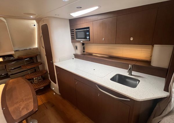 Sea Ray 370 Sundancer image