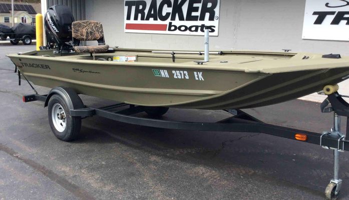 Tracker GRIZZLY-1548-SPORTSMAN - main image