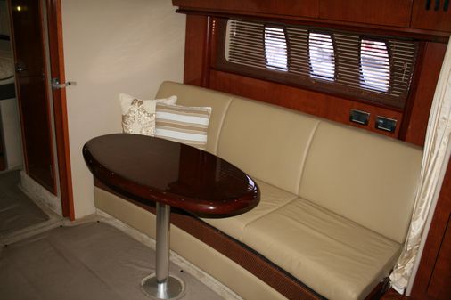 Sea Ray Sundancer 380 image