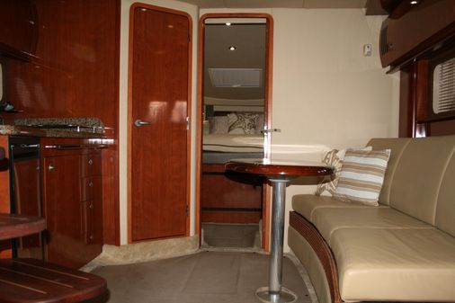 Sea Ray Sundancer 380 image