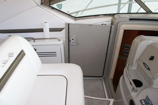 Sea Ray Sundancer 380 image