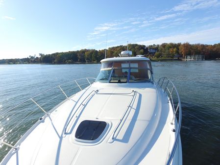 Sea Ray Sundancer 380 image