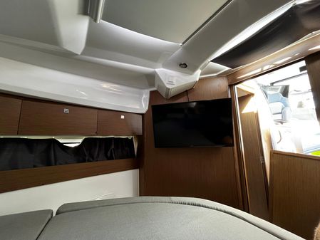 Jeanneau NC-WEEKENDER-895 image