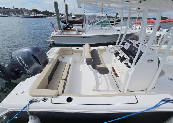 Tidewater 220-LXF image