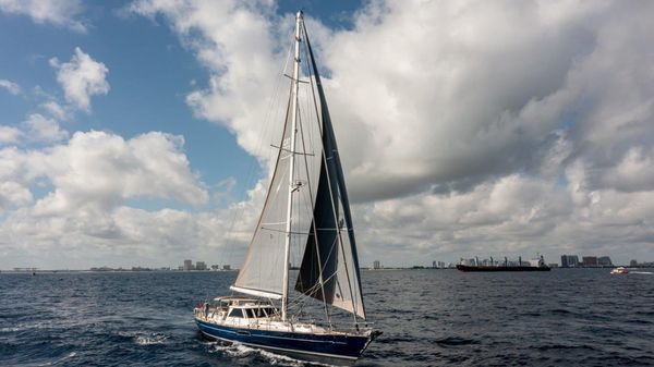 Camper & Nicholsons Cruising sailboat 