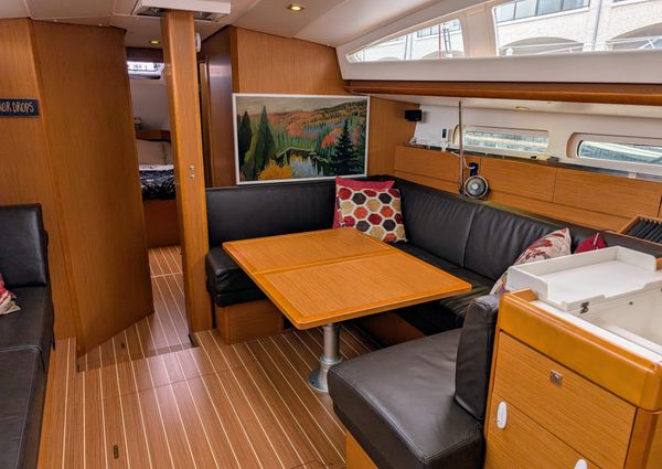 Jeanneau Sun Odyssey 44 DS image