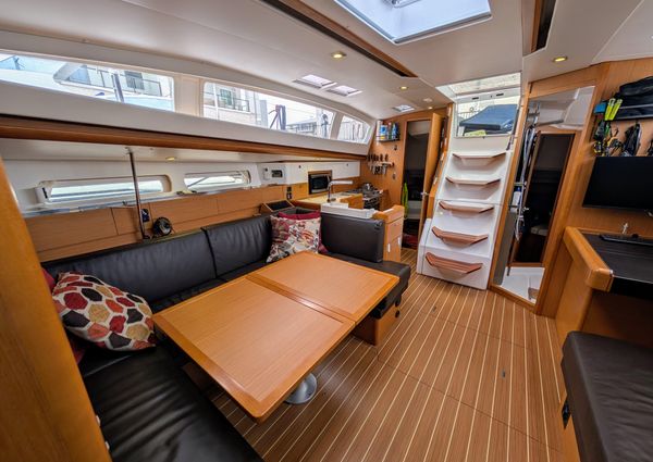 Jeanneau Sun Odyssey 44 DS image