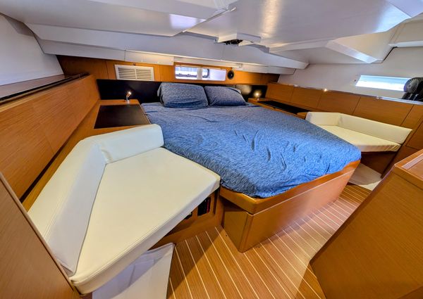 Jeanneau Sun Odyssey 44 DS image