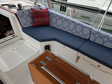 Jeanneau Sun Odyssey 44 DS image