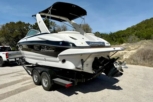 Crownline 260 LS image