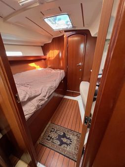 Beneteau Oceanis Clipper 393 image