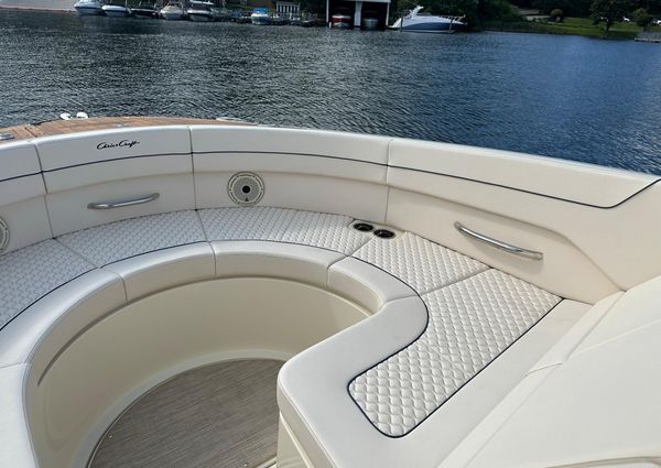 Chris-Craft Launch 35 GT image