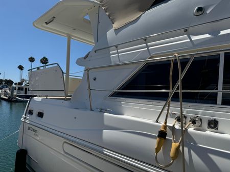 Cruisers Yachts 3650 Aft Cabin image