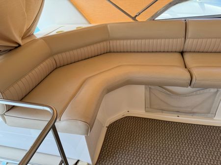 Cruisers Yachts 3650 Aft Cabin image