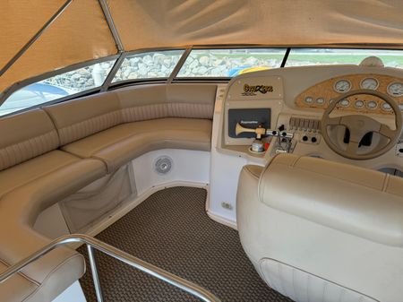 Cruisers Yachts 3650 Aft Cabin image