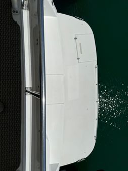 Cruisers Yachts 3650 Aft Cabin image