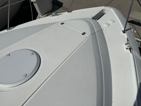 Cruisers Yachts 3650 Aft Cabin image