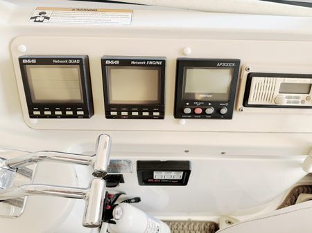 Cruisers Yachts 3650 Aft Cabin image