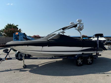 Mastercraft X30 image