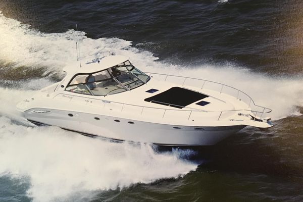 Sea Ray 460 Sundancer - main image