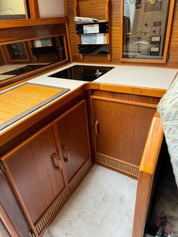 Sea Ray 340 Express Cruiser image